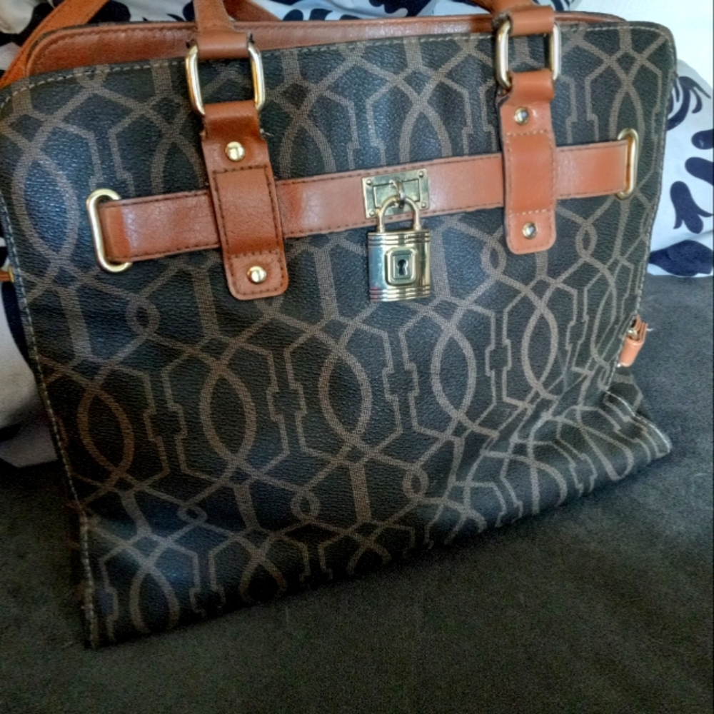 Stylish Shoulder Bag